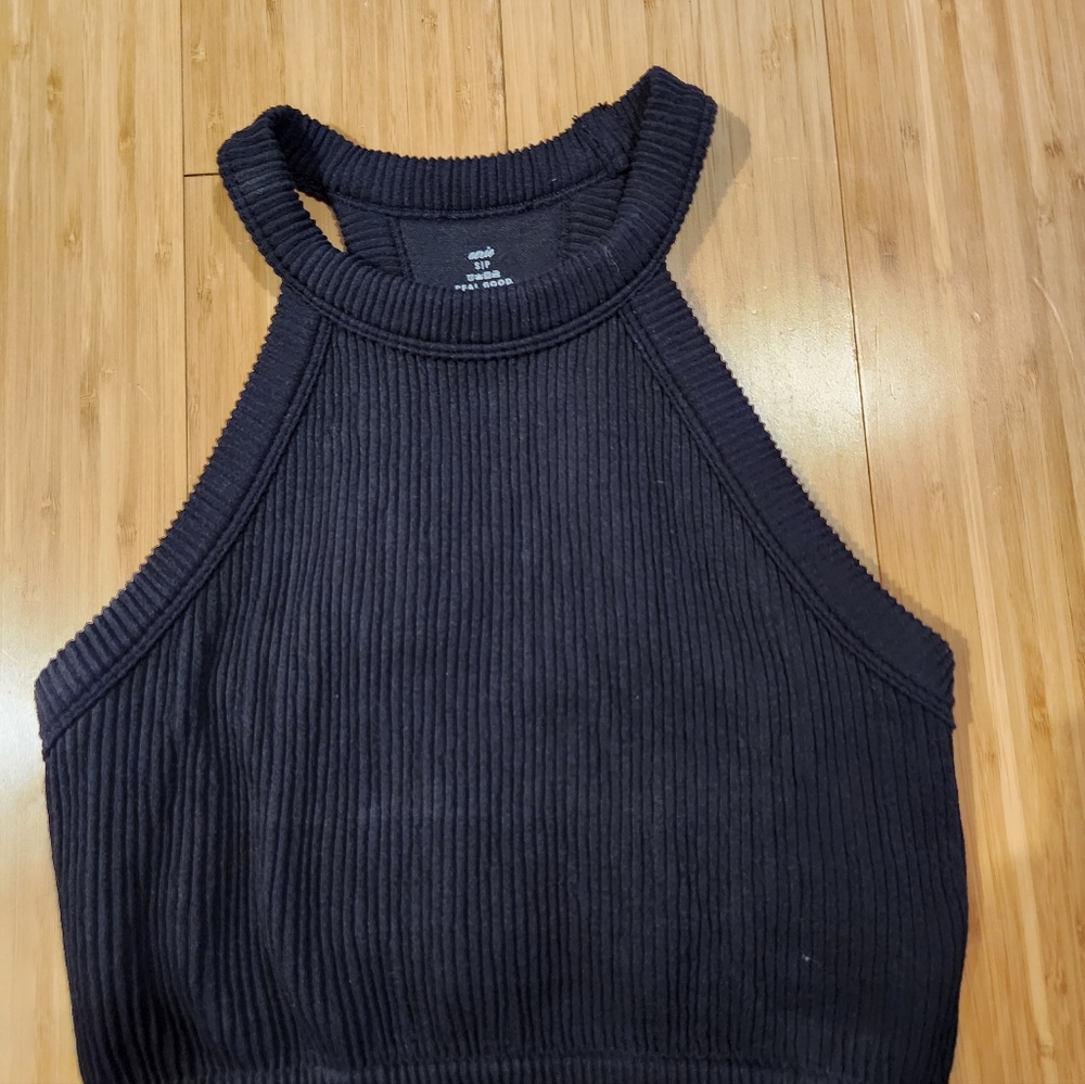 Aeie Black halter top